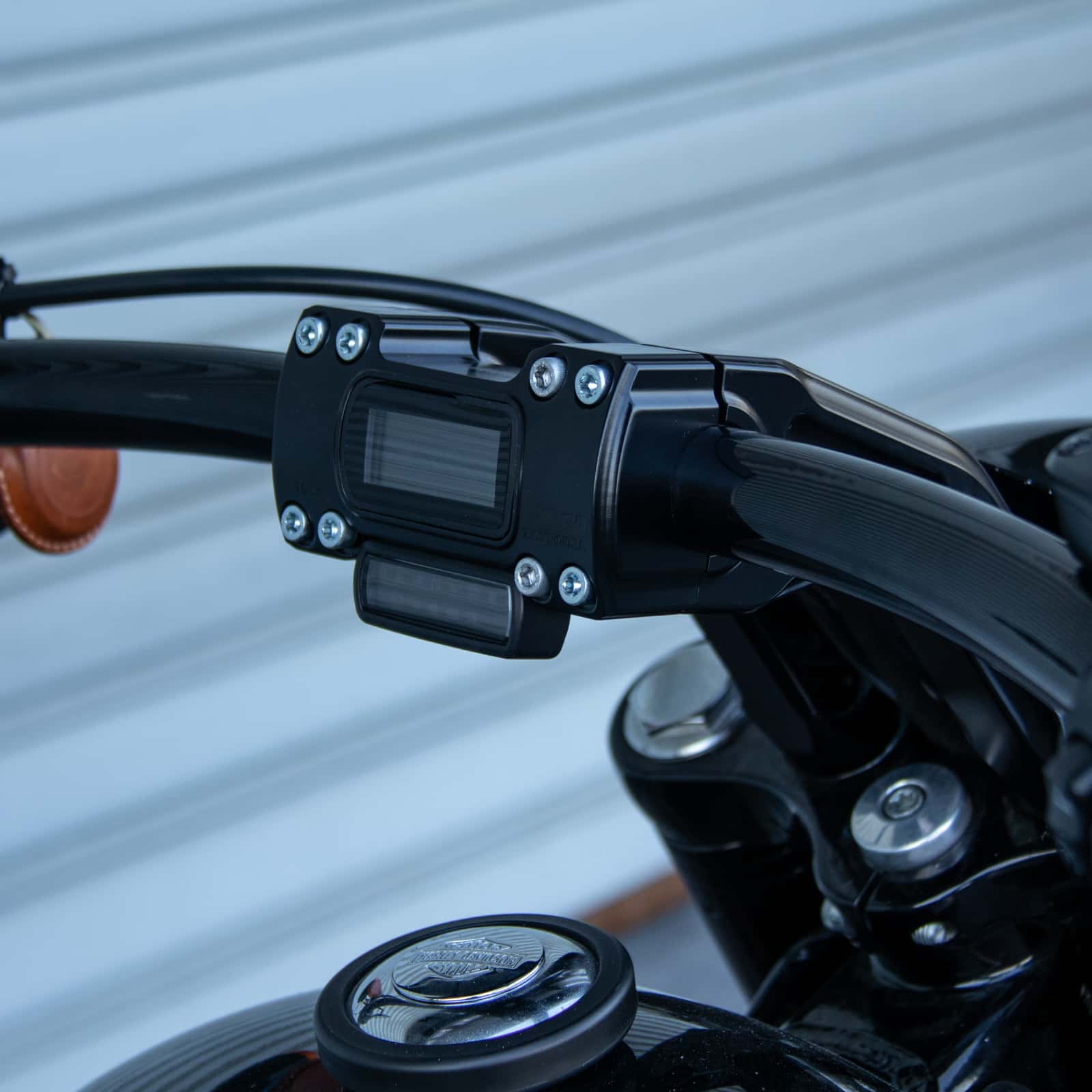 Hoprousa Aluminum Black 8-12" Risers with 2" Pullback For 1 /1.25" Adjustable Handlebar with Digital Gauge Clamp - Image 9