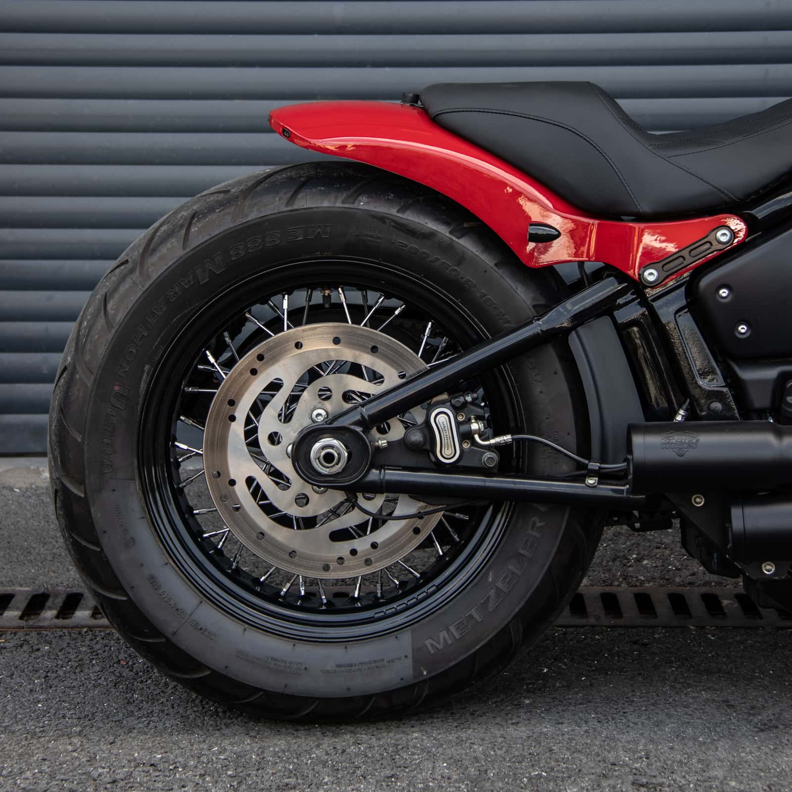 Spoke Tubeless 18x5.5" Rear Wheel For Harley Sofail 2012+ Slim Deluxe Heritage Classic, 2018+ Street Bob & Softail Standard - Image 5