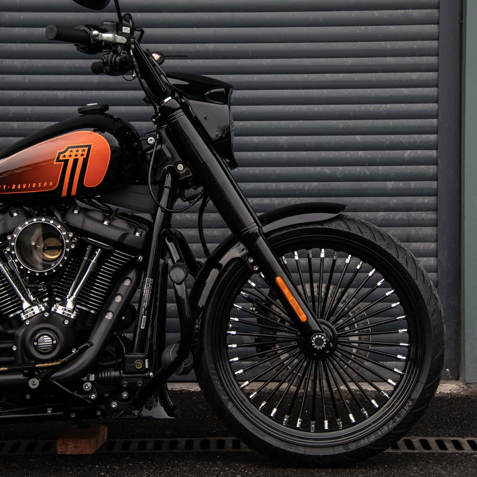 Fat Spoke Tubeless 21x3.25" Front Wheel For Harley Sofail 2018+ Street Bob & Softail Standard - Image 13