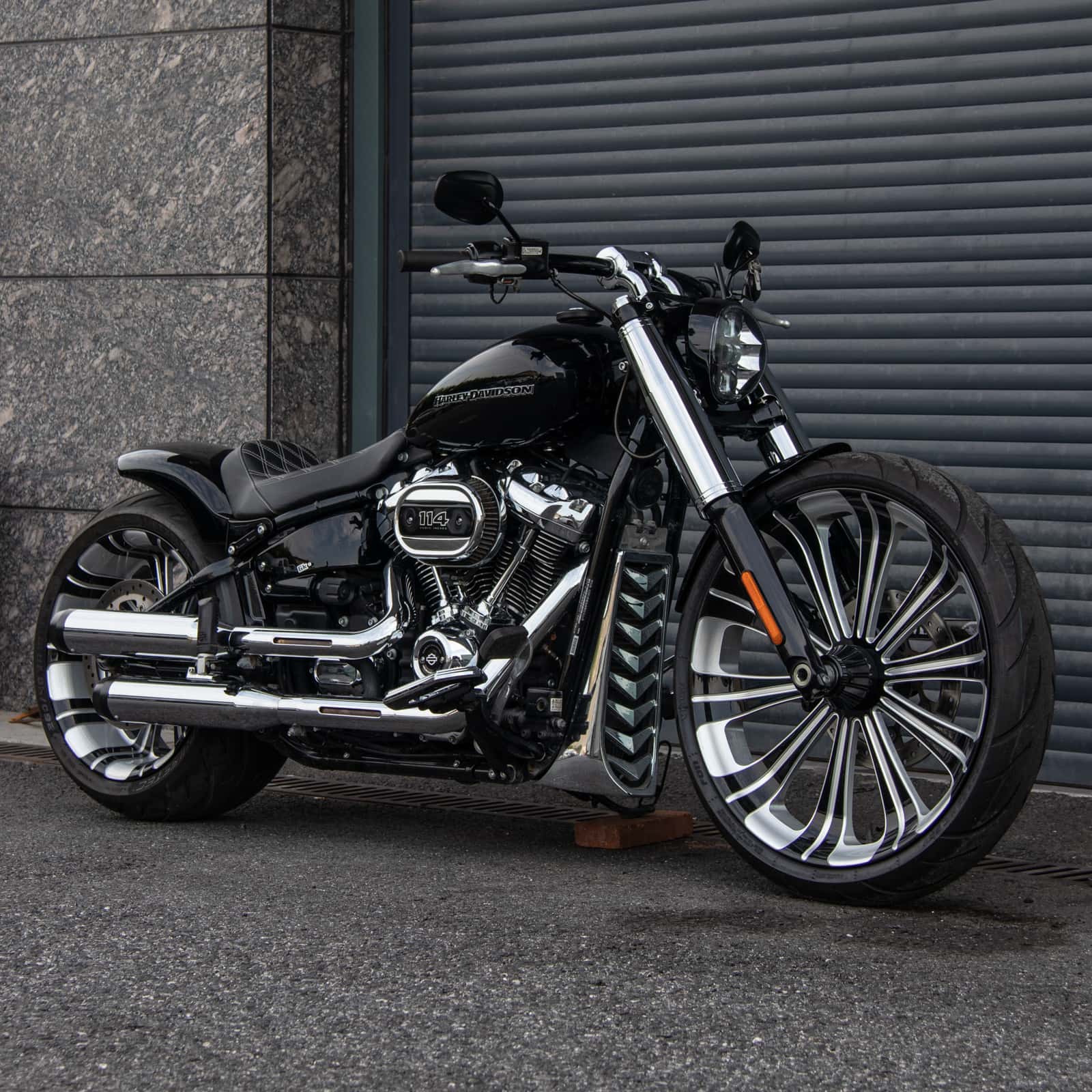 Hopero Fork Cover Aluminium Front Fork Cover for Harley Breakout Dust Proof Sleeve Protector Shock Absorber - Image 3