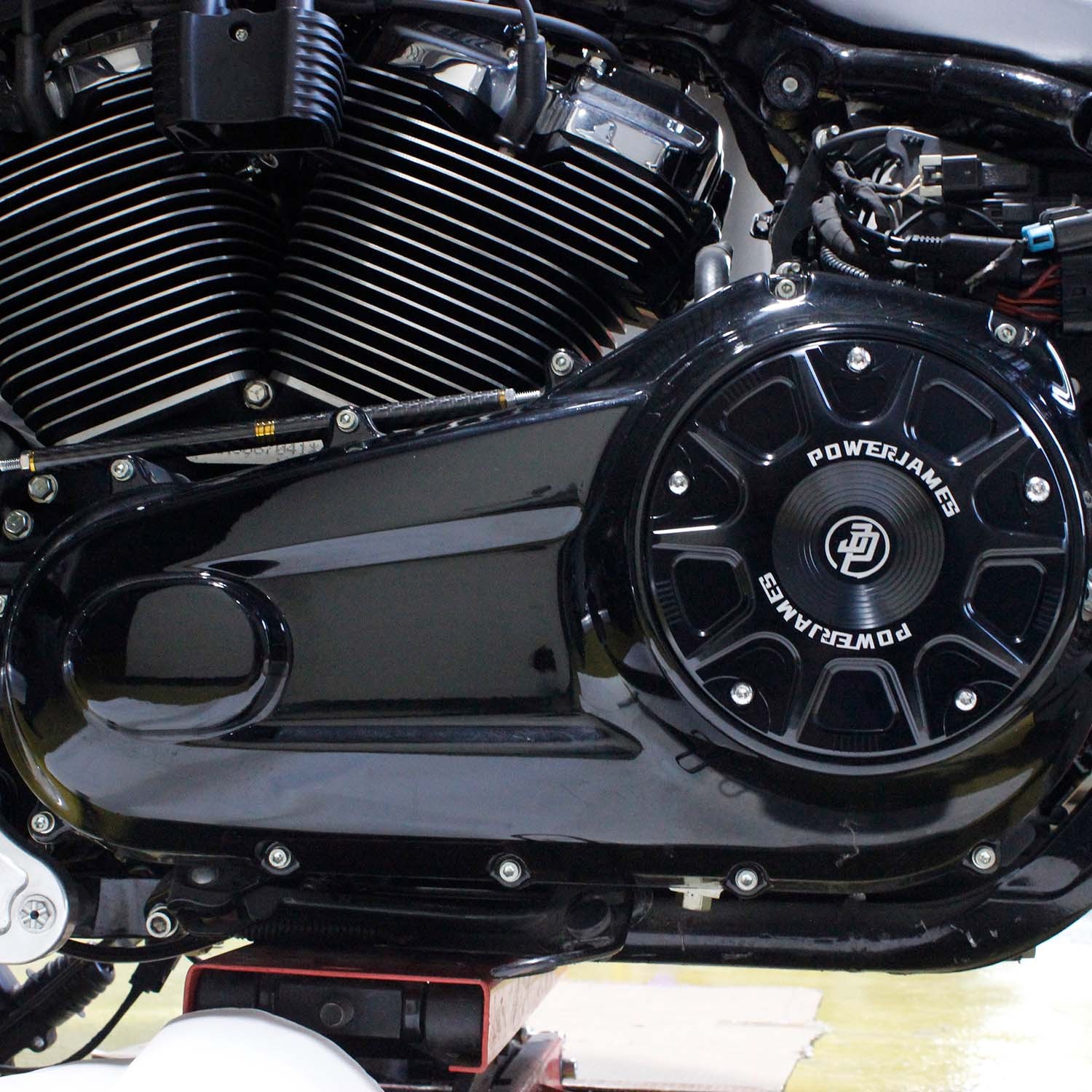 Black 5 Hole Derby Cover for Harley Dyna 99-18 Softail 99-15 Touring OEM 25441-04A - Image 5