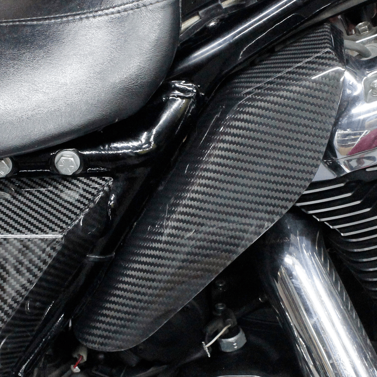 Marbling Carbon Fiber Mid Frame Air Deflector for Harley CVO Street/ Road Glide - Image 4